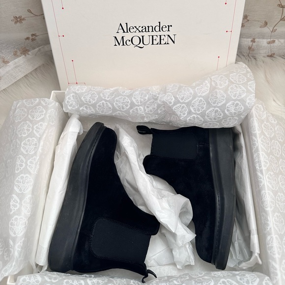 Alexander McQueen boots 38.5 (8.5) - Picture 8 of 9